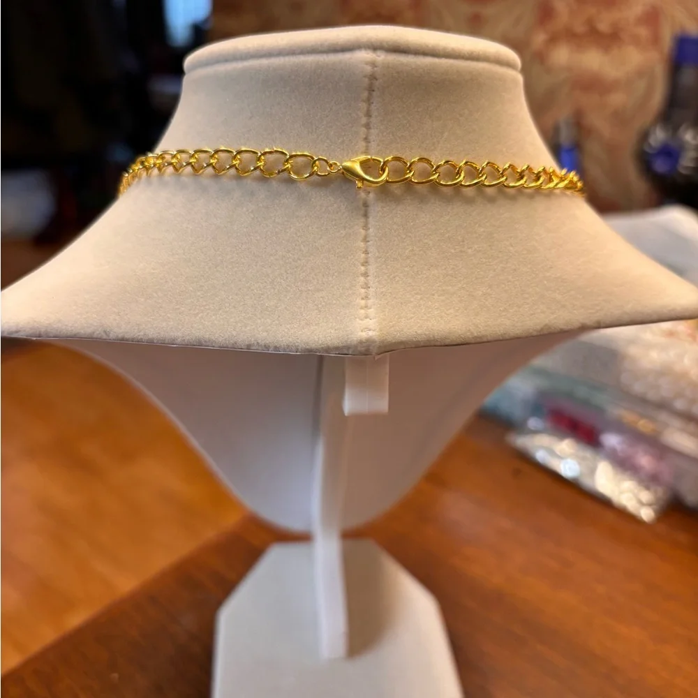 Handmade elegant necklace